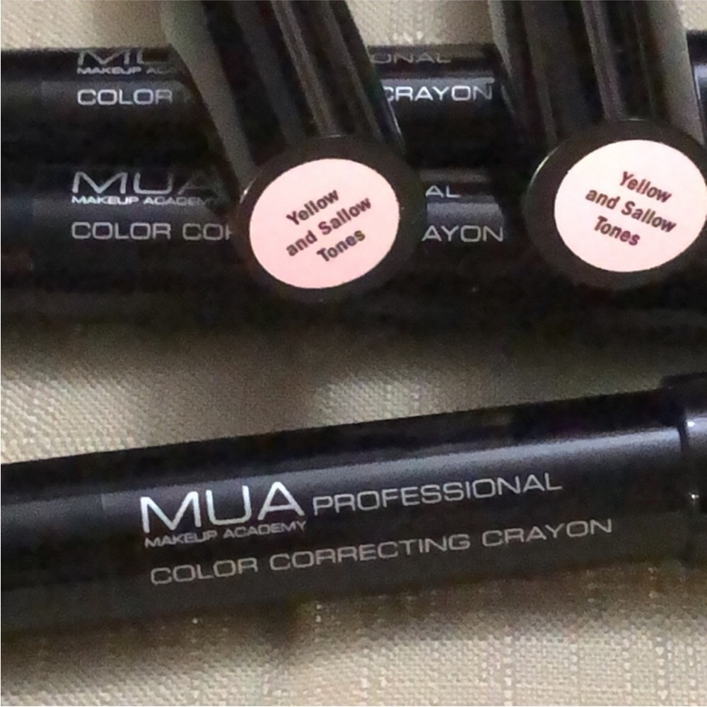 New_ MUA Professional Color Correcting Crayon